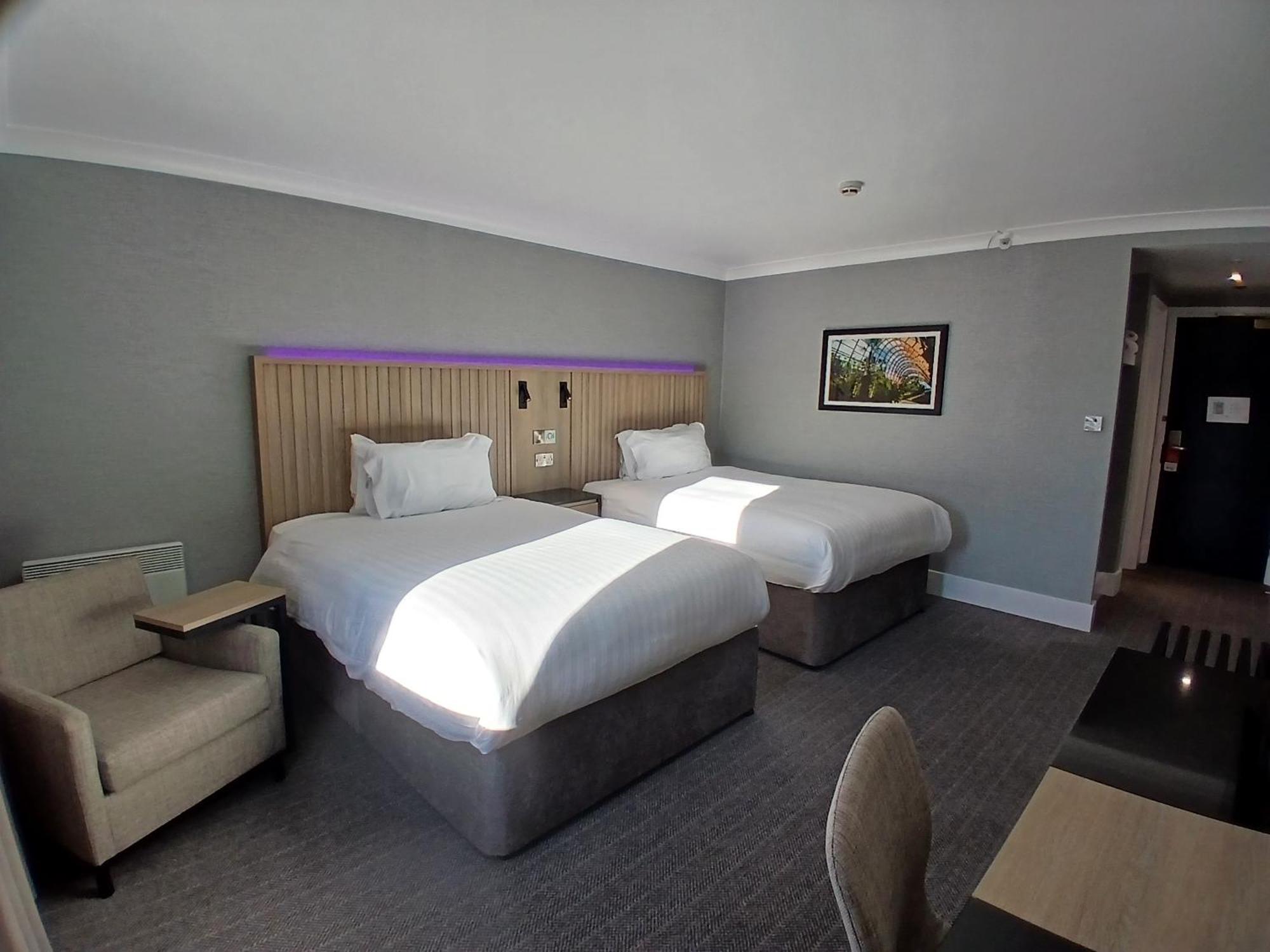 Best Western Plus The Quays Hotel Шеффілд Екстер'єр фото