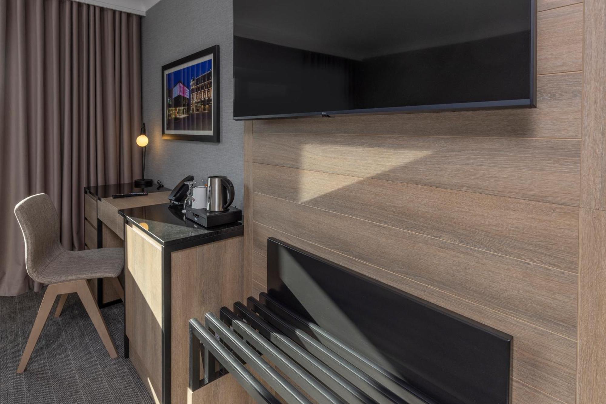 Best Western Plus The Quays Hotel Шеффілд Екстер'єр фото