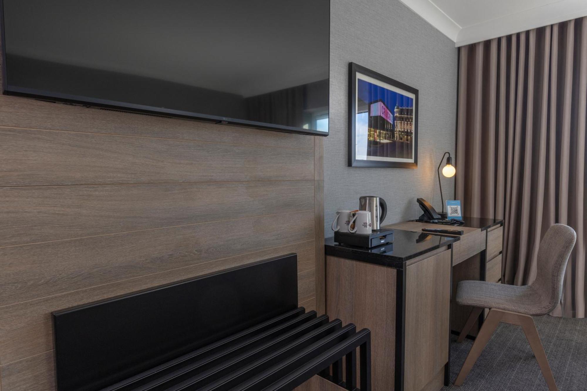 Best Western Plus The Quays Hotel Шеффілд Екстер'єр фото