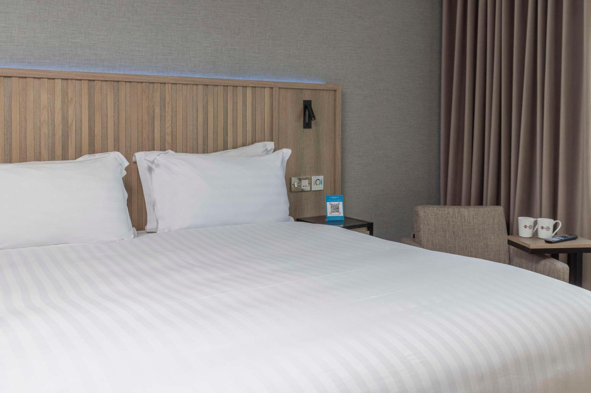 Best Western Plus The Quays Hotel Шеффілд Екстер'єр фото